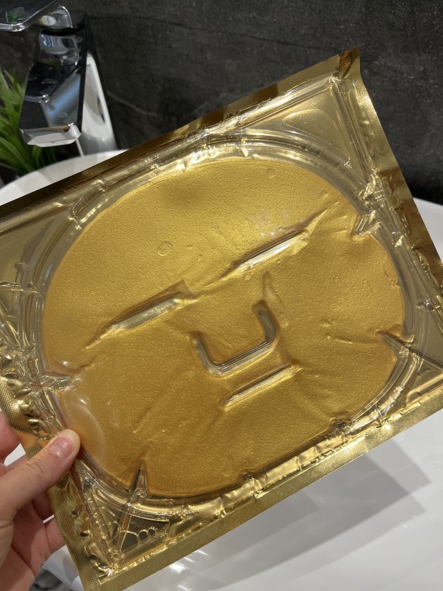 akcja denkowanie! grudzień - kosmetyki w świątecznych opakowaniach i świątecznych kolorach 🎄❄️⛄🎀🎁🎅