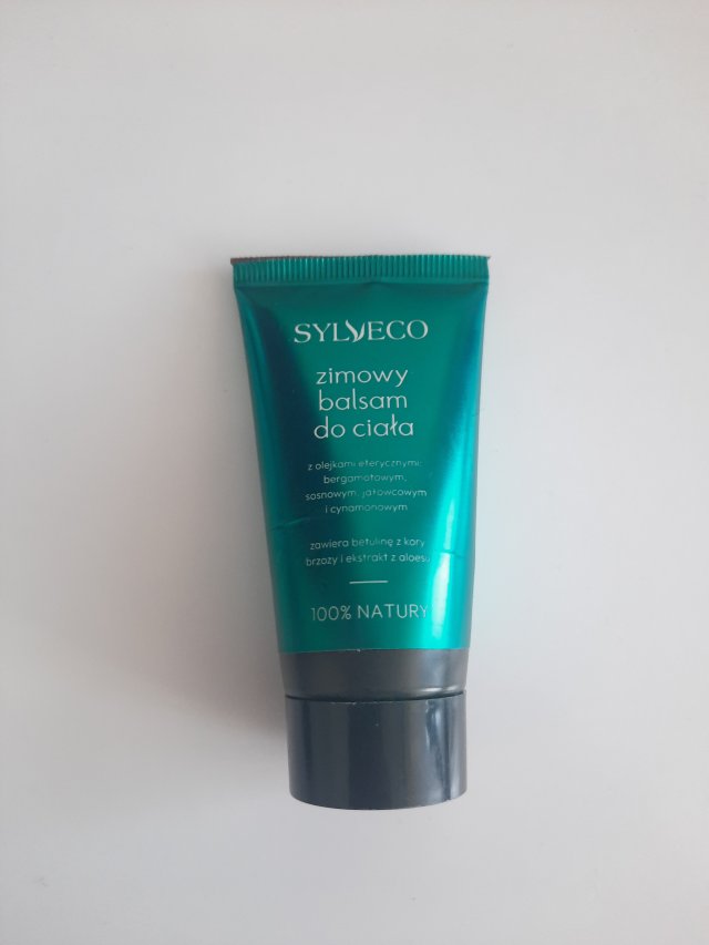 akcja denkowanie! grudzień - kosmetyki w świątecznych opakowaniach i świątecznych kolorach 🎄❄️⛄🎀🎁🎅