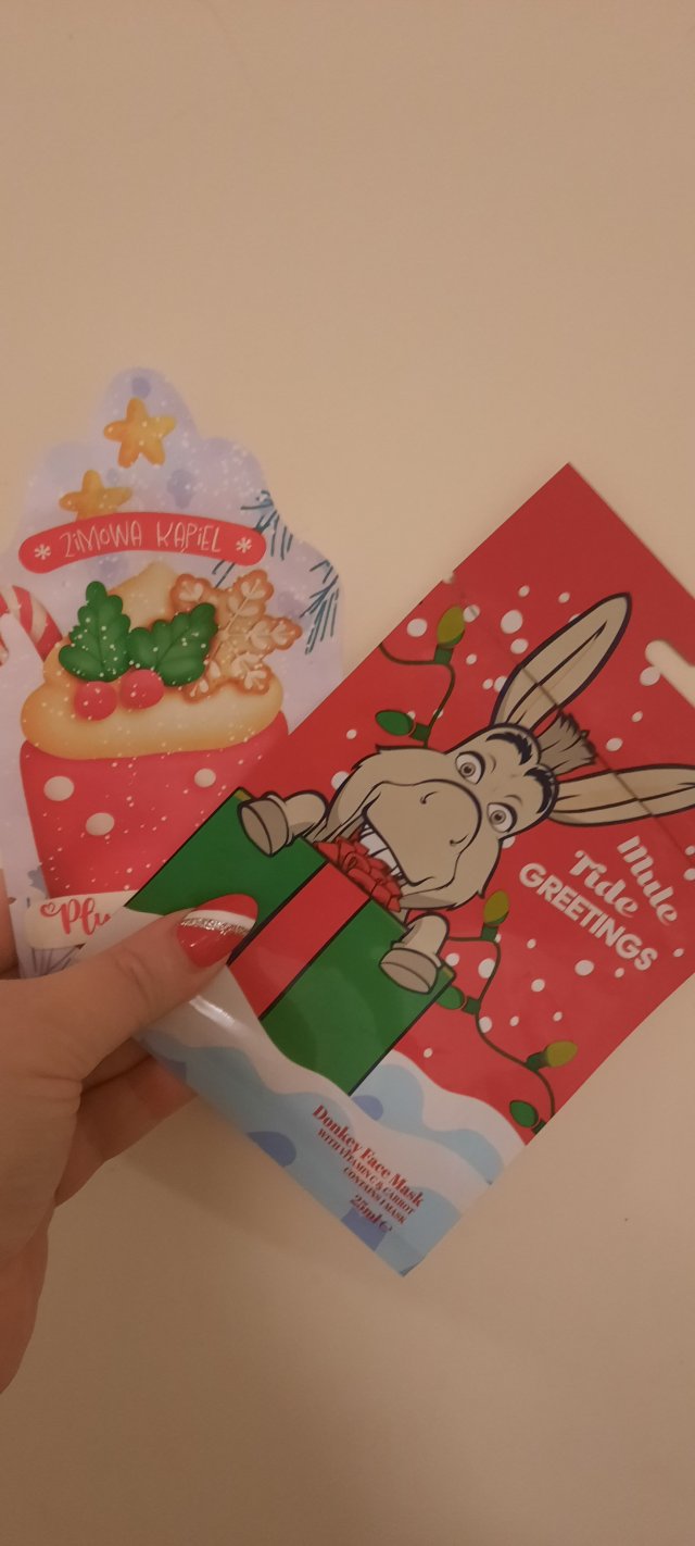 akcja denkowanie! grudzień - kosmetyki w świątecznych opakowaniach i świątecznych kolorach 🎄❄️⛄🎀🎁🎅