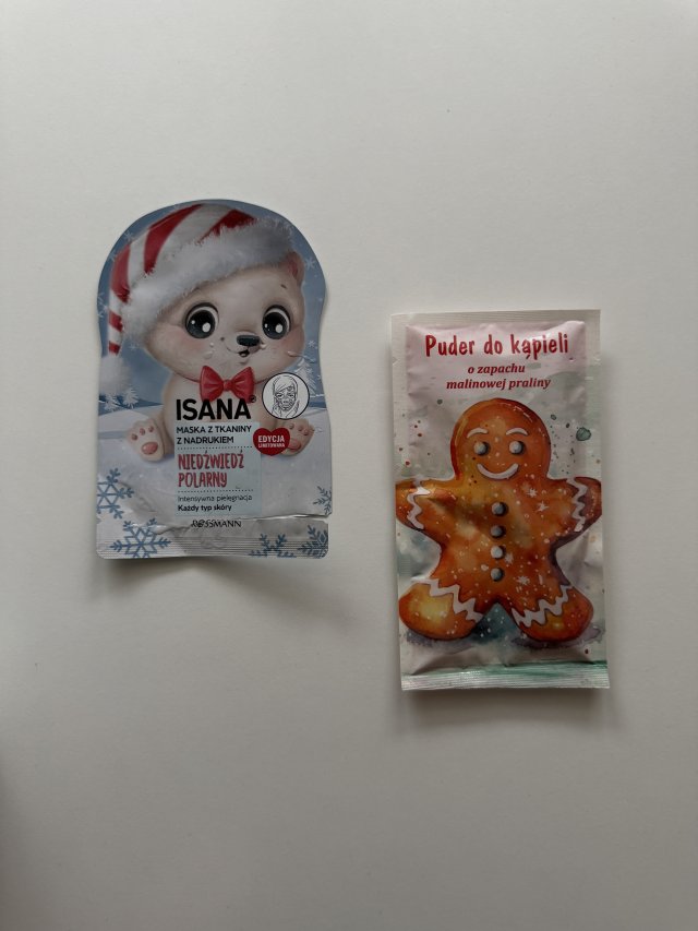 Denkowanie część druga :) Grudzień, kosmetyki w świątecznych opakowaniach lub w świątecznych kolorach: czerwonym, zielonym i złotym 