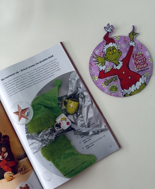 Topbrands Europe B.V. Grinch, Maseczka do twarzy w płacie, Głęboko oczyszczająca, Wanilia