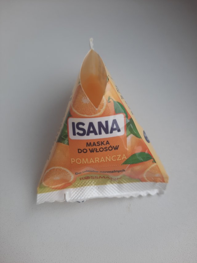 Denkowanie część druga :) Grudzień, kosmetyki w świątecznych opakowaniach lub w świątecznych kolorach: czerwonym, zielonym i złotym 