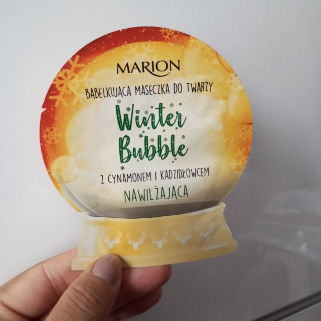 Denkowanie część druga :) Grudzień, kosmetyki w świątecznych opakowaniach lub w świątecznych kolorach: czerwonym, zielonym i złotym 