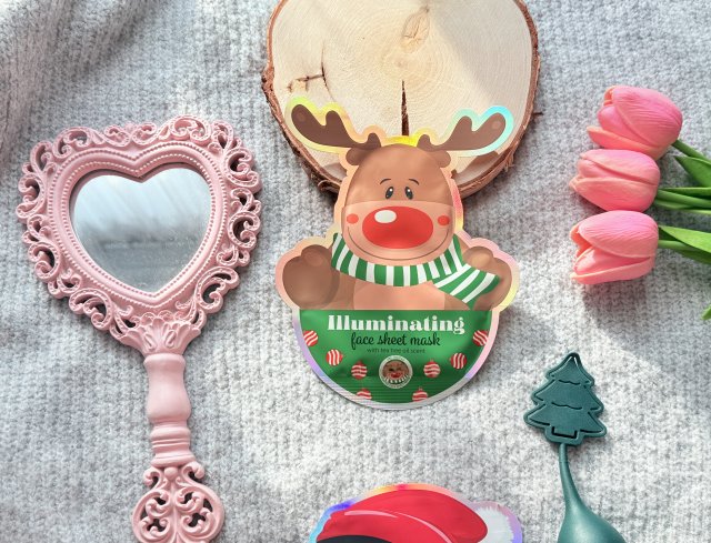 Maxbrands Marketing B.V. Face Sheet Mask, Maseczka do twarzy w płacie, Illuminating, Renifer