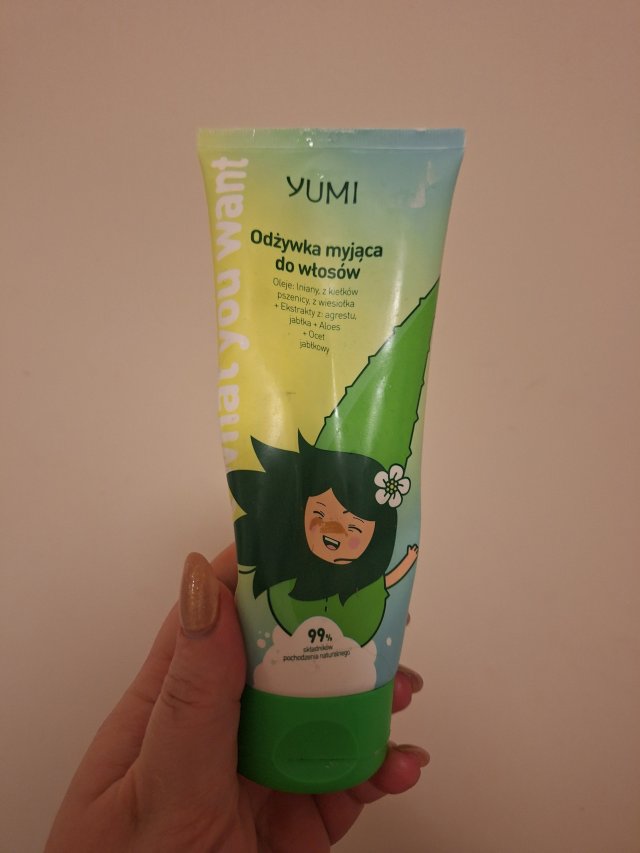 Denkowanie część druga :) Grudzień, kosmetyki w świątecznych opakowaniach lub w świątecznych kolorach: czerwonym, zielonym i złotym 