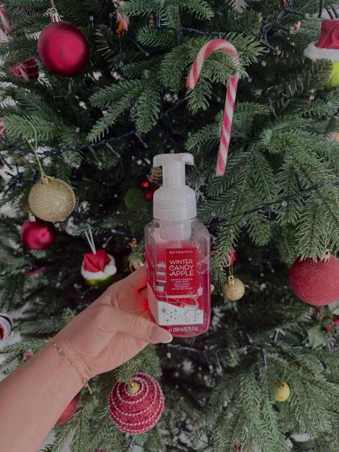 Bath & Body Works Mydło w piance, Winter Candy Apple