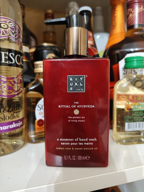 Denkowanie część druga :) Styczeń: Nowy rok to czas porządków - wykańczamy rozpoczęte kosmetyki i robimy miejsce na nowy start ✨