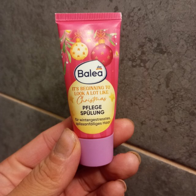 Denkowanie część druga :) Styczeń: Nowy rok to czas porządków - wykańczamy rozpoczęte kosmetyki i robimy miejsce na nowy start ✨