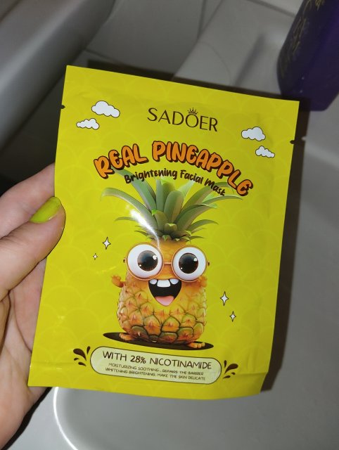 Sadoer Maska do twarzy w płacie, Real Pineapple, Rozjaśniająca, 28% Nicotinamide