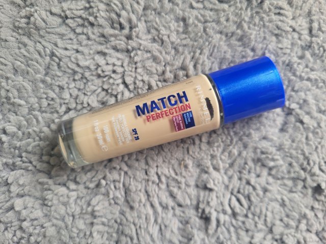 Rimmel Match Perfection, Podkład do twarzy, nr 100 Ivory