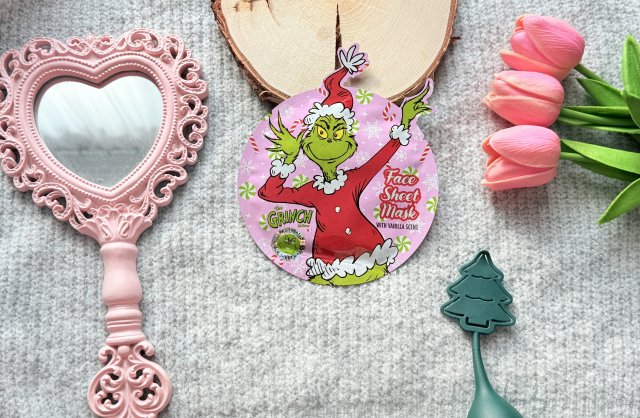 Topbrands Europe B.V. Grinch, Maseczka do twarzy w płacie, Głęboko oczyszczająca, Wanilia