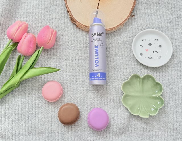 Isana Lakier do włosów, Volume, Efekt zwiększonej objętości