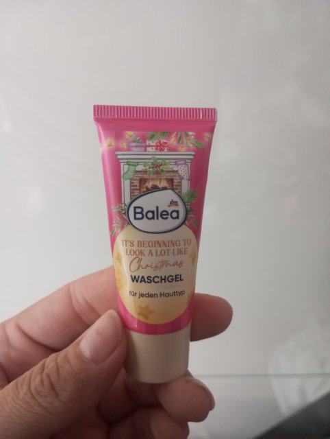 Denkowanie część druga :) Styczeń: Nowy rok to czas porządków - wykańczamy rozpoczęte kosmetyki i robimy miejsce na nowy start ✨